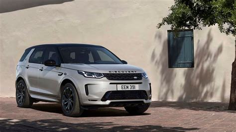 Land Rover S Discovery Sport Range Rover Evoque Receive Tech Updates