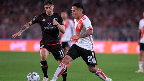 Huracán le ganó a River en el Monumental y dio un paso gigante para la