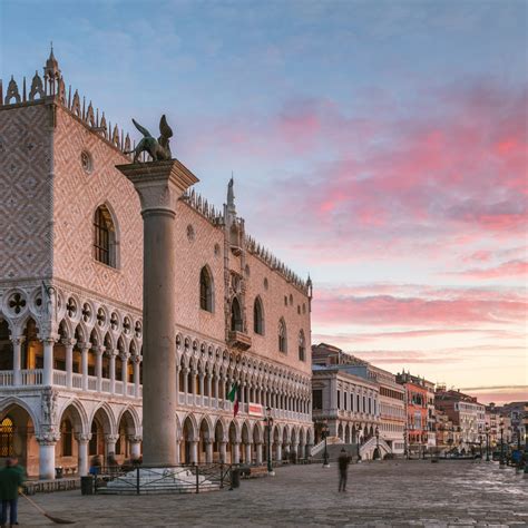 Must-see attractions Venice, The Veneto - Lonely Planet