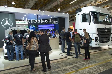 Mercedes Benz marca presença em maior Congresso de Engenharia da