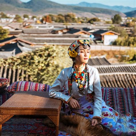 云南旅游6天5晚昆明大理丽江洱海玉龙雪山泸沽湖香格里拉西双版纳虎窝淘