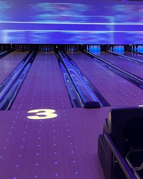 This New Glow In The Dark Bowling Alley Is Perfect For A Fun Night Out