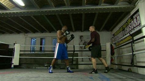 Kiyan Princes Dad Returns To The Boxing Ring Bbc News