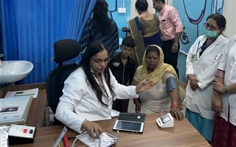 Delhi Gets Special Mahila Mohalla Clinic That Offers Free Healthcare