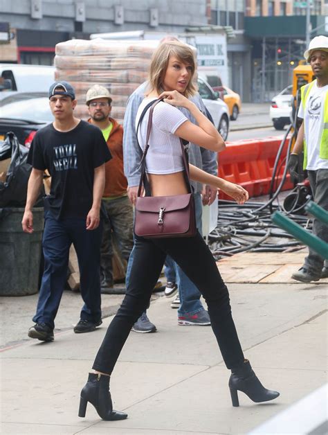 Taylor Swift Casual Style Out In New York City May 2015 • Celebmafia