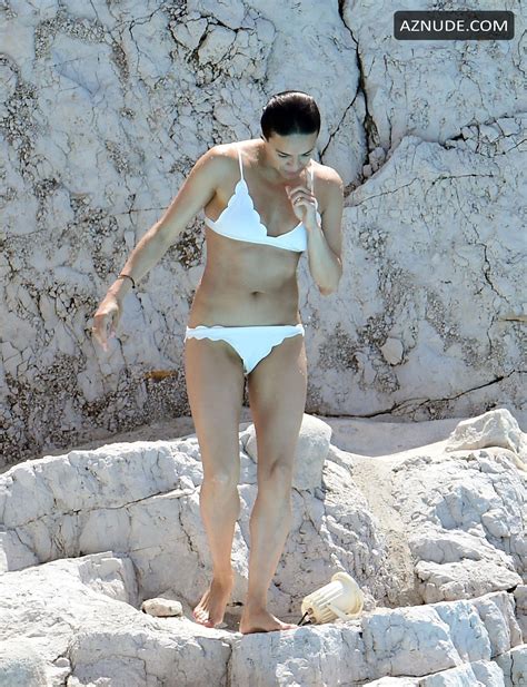 Michelle Rodriguez Showing Off Her Toned Bikini Body As She Enjoys A