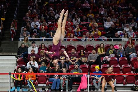 Isu Gymnastics Senior Night 022423 Kl6photo