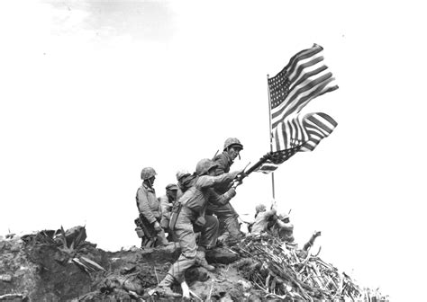 The Marine Who Carried His Flag To Iwo Jima Iwo Jima Marine Today