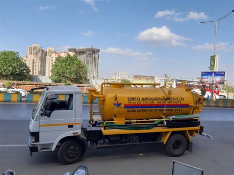 6000 L Suction Cum Jetting Combination Machine Rental Services At Rs