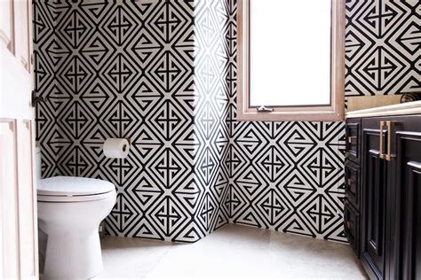 Stylish Black and White Bathroom with Wallpaper