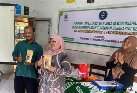 Dosen IPB University Berikan Peningkatan Jiwa Kewirausahaan Kepada