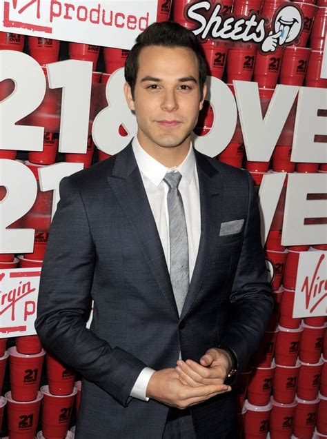 Skylar Astin, '21 And Over' Star, Is Cool With Being Your Friend ...