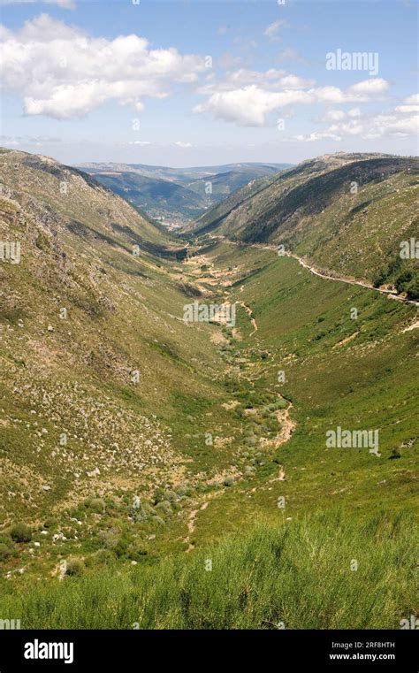 Glacial Valley U Shaped Valley Or Glacial Trough This Photo Was Taken