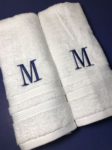 Monogrammed Hand Towel Set Bath Towels Personalized Towels Etsy UK