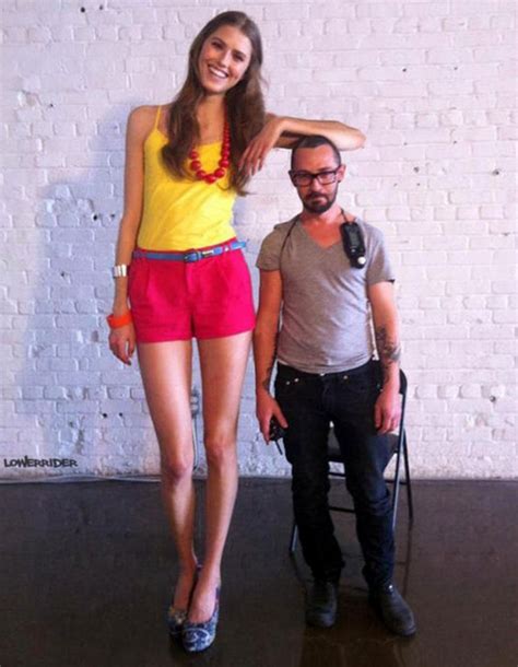 Who Is Tallest Woman In The World