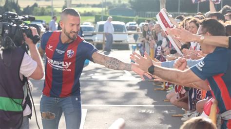 Hasta Tres Novedades En El Once Titular De La Sd Huesca Para Medirse Al