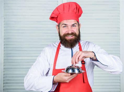 Deliciosa presentación de la comida la alta cocina se caracteriza por