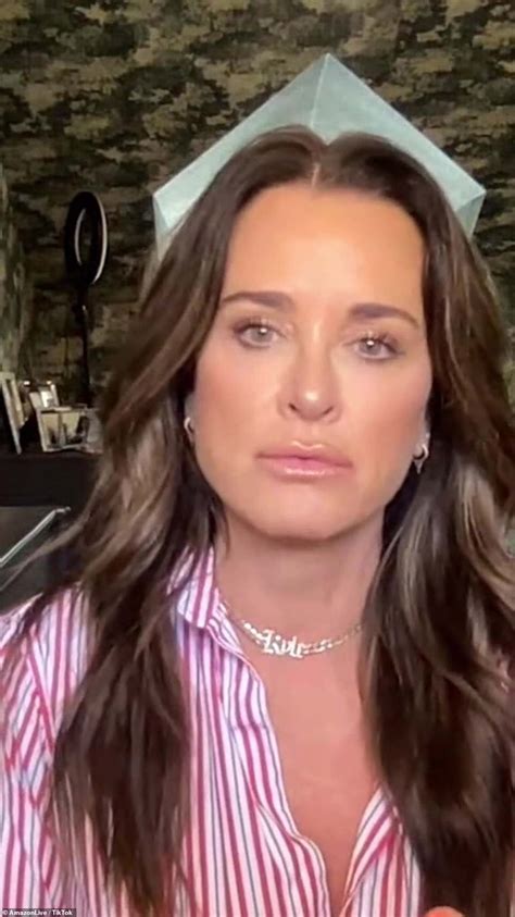 Kyle Richards Explains Why Shes Been Without Wedding Ring Recently