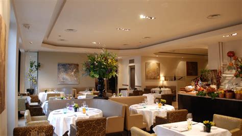 Avista Restaurant & Bar | Restaurants in Mayfair, London