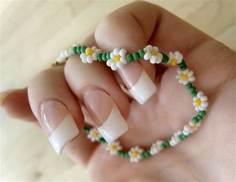 Beaded Daisy Bracelet Seed Bead Daisy Chain Bracelet Beaded Necklace