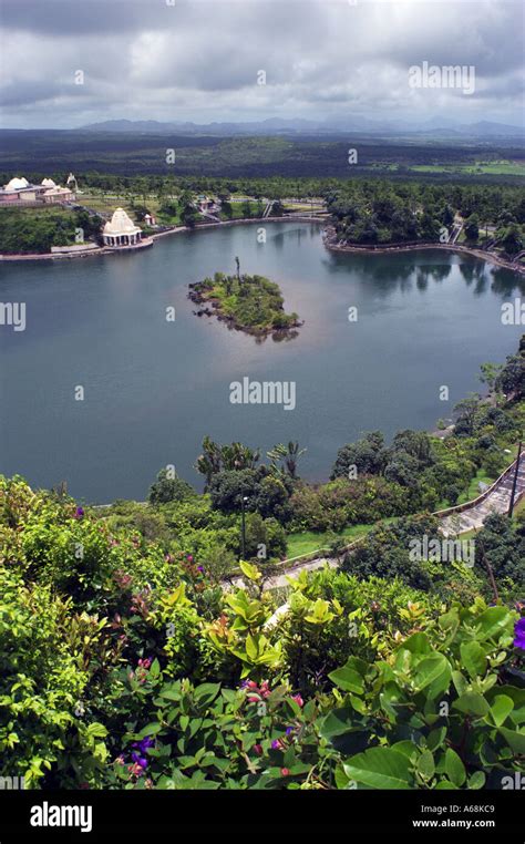 Sacred Lake Of Grand Bassin Stock Photo Alamy