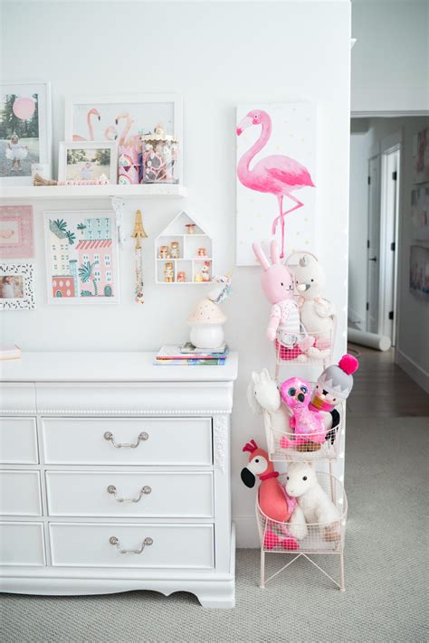 Flamingo Wallpaper - Madison's Room Reveal!