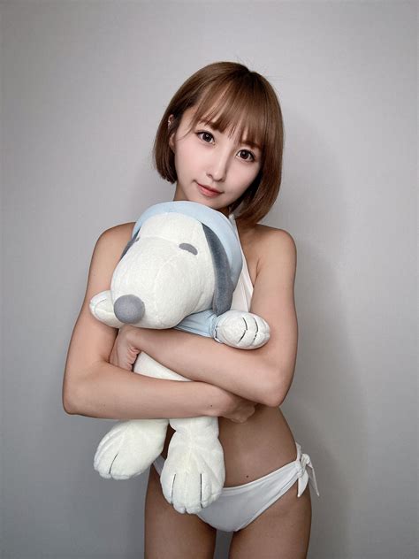 Andou Emi Snoopy Real Life Highres Photo Medium Girl Bikini Brown Hair Swimsuit