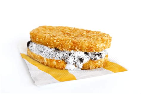 Grab Free Viral Oreo Mcflurry Hash Brown Sandwiches At Mcdonalds Ntu And Tp