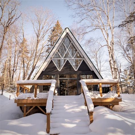 These stunning Canadian cabins are on so many travellers' wish lists ...