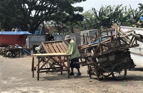 Pedagang Pasar Blimbing Malang Waswas Muncul Kabar Relokasi Genpi Co