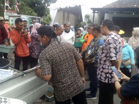 Peringatan Hari Peduli Sampah Nasional Dan Peresmian Kampung Iklim