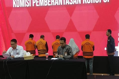 Kpk Tahan Anggota Dprd Jambi Tersangka Suap Ketok Palu