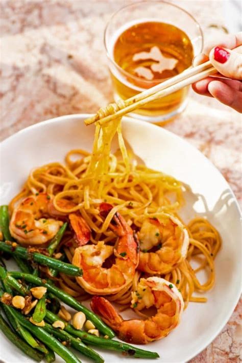 Asian Stir Fried Shrimp And Rice Noodles Recipe The Mom