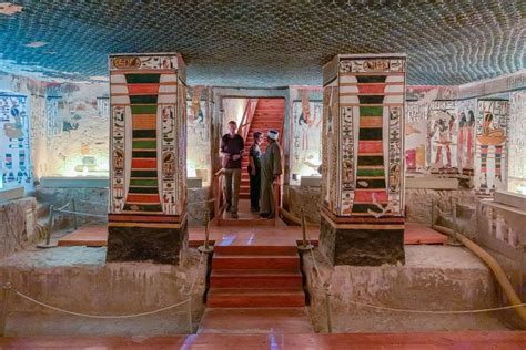 Inside the Tomb of Queen Nefertari - A Photo Tour – Earth Trekkers