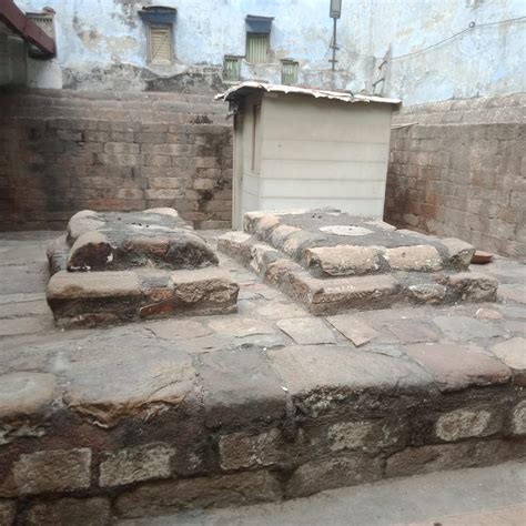 Tomb of Razia Sultan(Left),Delhi's first and only Female ruler and her older sister Shazia(right ...