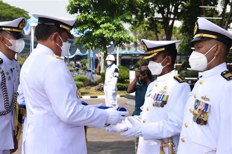 KASAL Pimpin Upacara Wisuda Purna Bakti Prajurit Dan PNS TNI AL