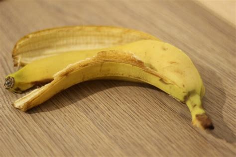 Bucce di banane proprietà ricette e utilizzo alternativo