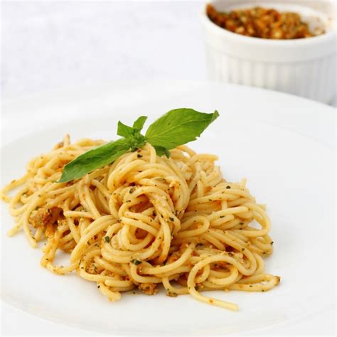 Sun Dried Tomato Pesto Pasta Pesto Alla Siciliana Searching For Spice