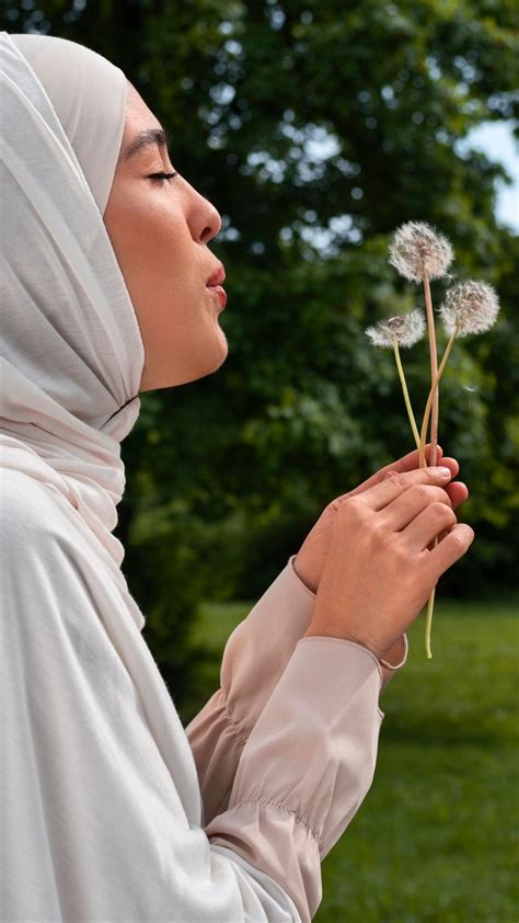 Hadis Memuliakan Perempuan Dalam Islam Di Keluarga Dan Masyarakat