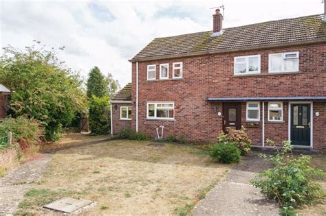 3 Bed Semi Detached House For Sale In Hawkins Way Wootton Abingdon