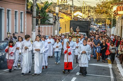 Tradicional Festa Da Padroeira Santa Ana Acontece De A De Julho