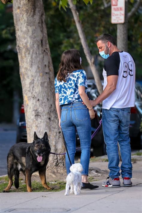 Ana De Armas Hot Ass In Jeans Hot Celebs Home