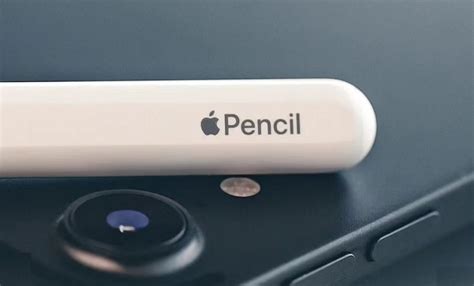 新专利表明苹果下一代apple Pencil会内置光学传感器，可采样表面颜色和纹理机器人网