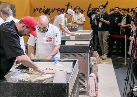 Le Champion De France De La Pizza Napolitaine Est Un Pizza Olo Du Gard