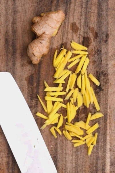 How To Peel Cut Grate And Mince Ginger Alphafoodie