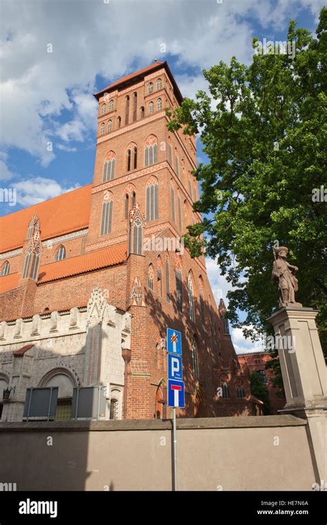 Iglesia De San Jacobo En La Ciudad Nueva La Ciudad De Torun Polonia