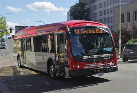 Electric Buses in America