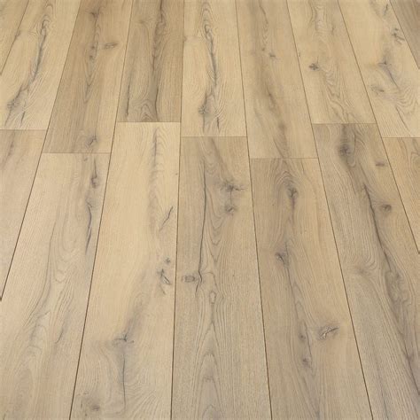 Loft Rustic Oak Laminate Flooring Oak Laminate Flooring Rustic