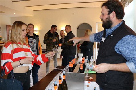 Nachlese zu Flörsheim Dalsheim schenkt ein 2019 Weingut Engel