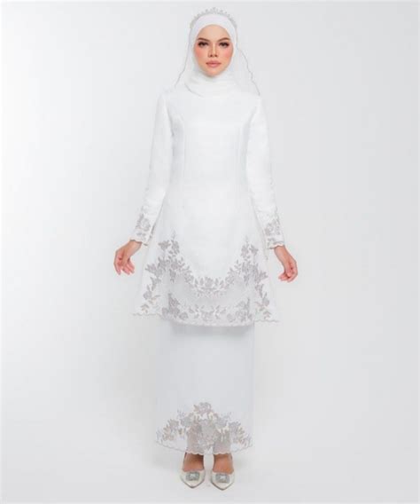 Sewa Rent Baju Nikah Hijabista L Offwhite Women S Fashion Muslimah